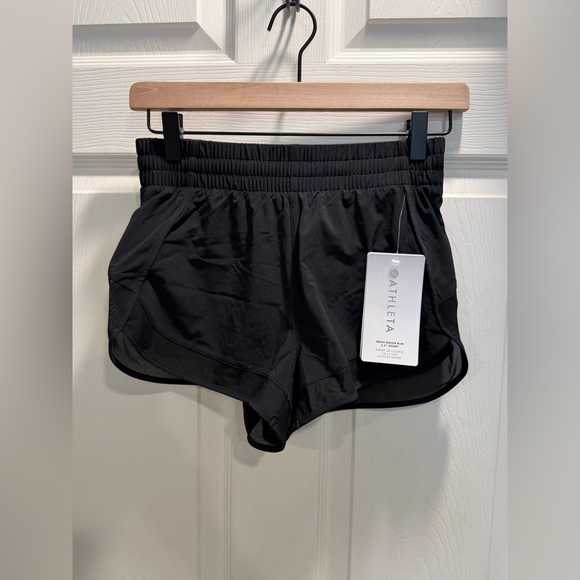 Athleta Mesh Racer Run 2.5" Short in Black-Size XXS-NWT - Picture 2 of 11